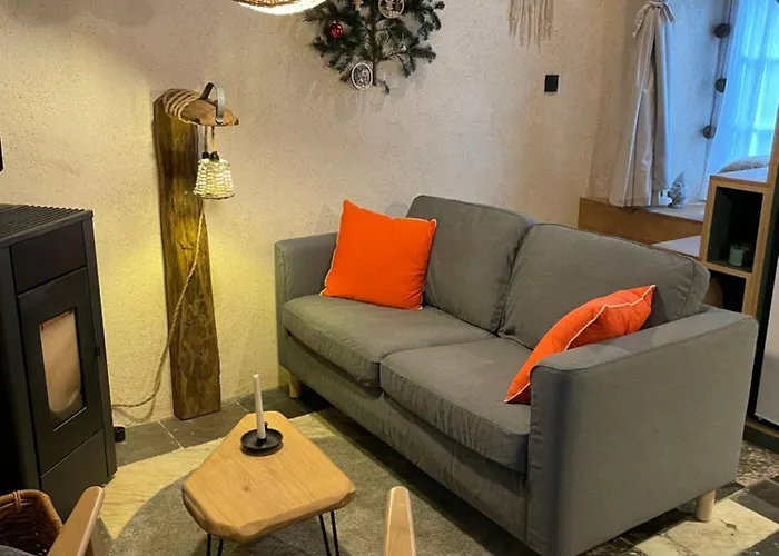 Tiny Gus Semesterbostad *